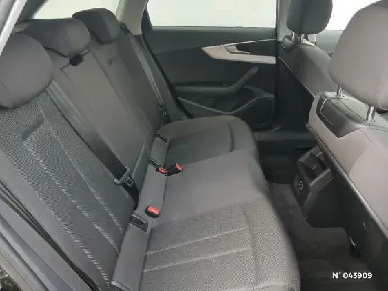 AUDI A4 AVANT V - voiture d'occasion - Photo 11