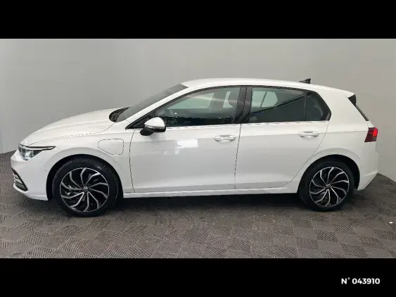 VOLKSWAGEN GOLF VIII - voiture d'occasion - Photo 2