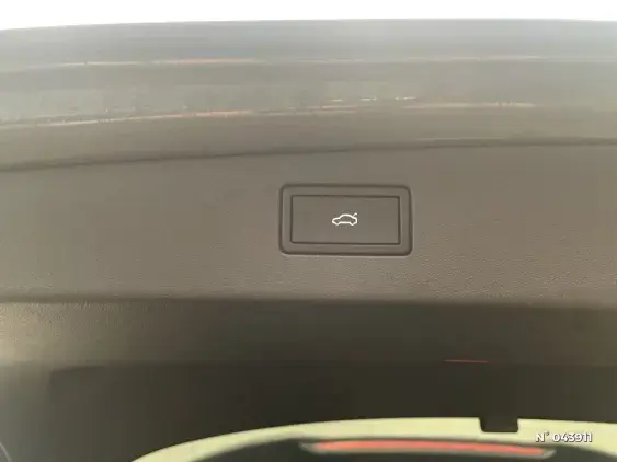 VOLKSWAGEN TIGUAN III - voiture d'occasion - Photo 24