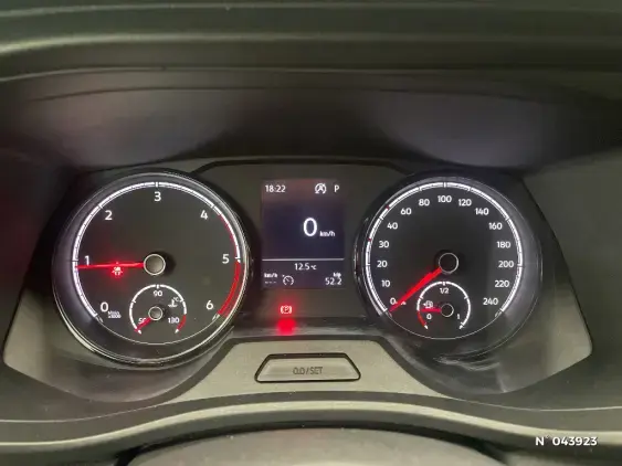 VOLKSWAGEN TRANSPORTER FG VI - voiture d'occasion - Photo 10