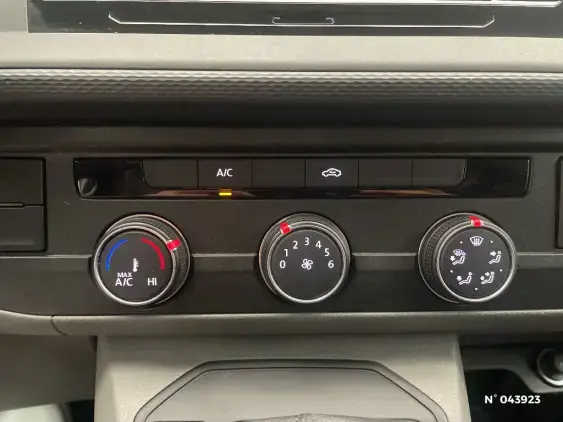 VOLKSWAGEN TRANSPORTER FG VI - voiture d'occasion - Photo 25