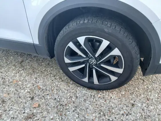 VOLKSWAGEN T-ROC - voiture d'occasion - Photo 8