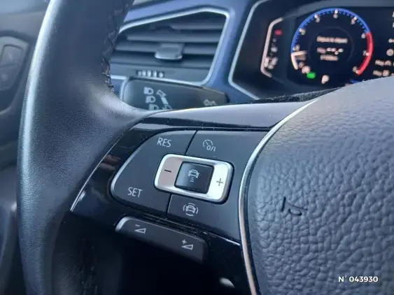 VOLKSWAGEN T-ROC - voiture d'occasion - Photo 26