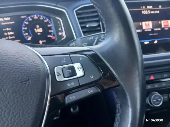 VOLKSWAGEN T-ROC - voiture d'occasion - Photo 27