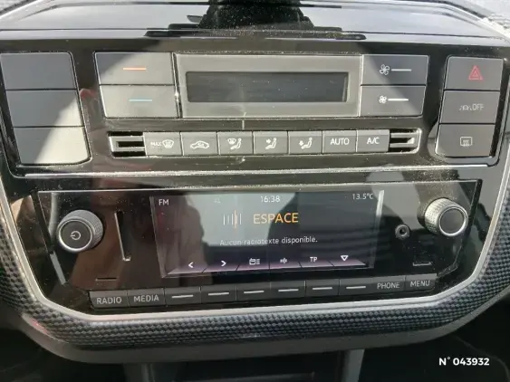 VOLKSWAGEN E-UP! II - voiture d'occasion - Photo 13