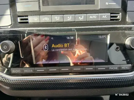 VOLKSWAGEN E-UP! II - voiture d'occasion - Photo 28