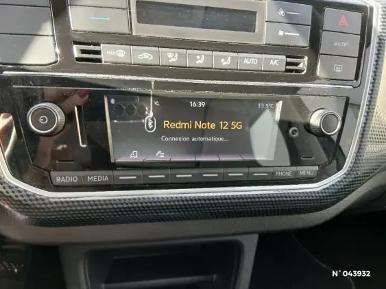 VOLKSWAGEN E-UP! II - voiture d'occasion - Photo 29