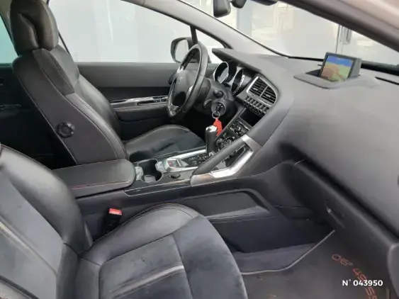 PEUGEOT 3008 - voiture d'occasion - Photo 10