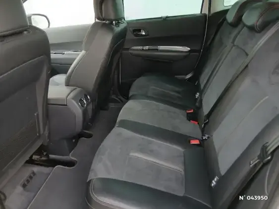 PEUGEOT 3008 - voiture d'occasion - Photo 11