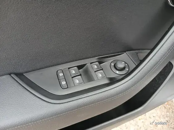 SKODA SUPERB III - voiture d'occasion - Photo 15