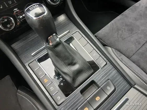 SKODA SUPERB III - voiture d'occasion - Photo 33