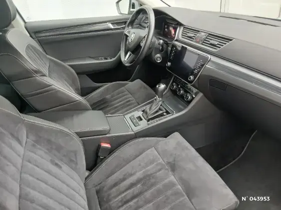 SKODA SUPERB III - voiture d'occasion - Photo 10