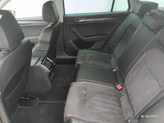 SKODA SUPERB III - voiture d'occasion - Photo 11