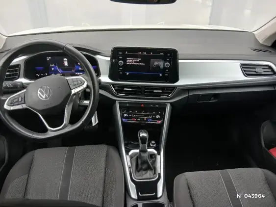 VOLKSWAGEN T-ROC - voiture d'occasion - Photo 9