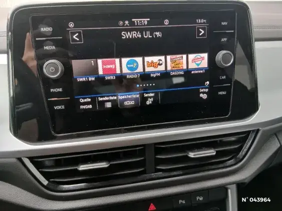 VOLKSWAGEN T-ROC - voiture d'occasion - Photo 26