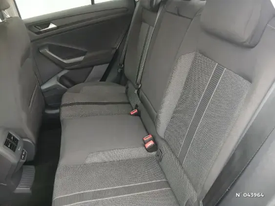 VOLKSWAGEN T-ROC - voiture d'occasion - Photo 11