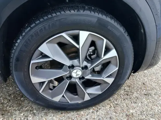 DS DS 3 CROSSBACK I - voiture d'occasion - Photo 8