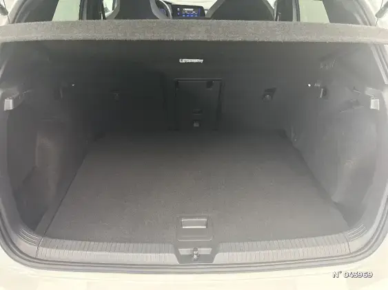 VOLKSWAGEN GOLF VIII - voiture d'occasion - Photo 7