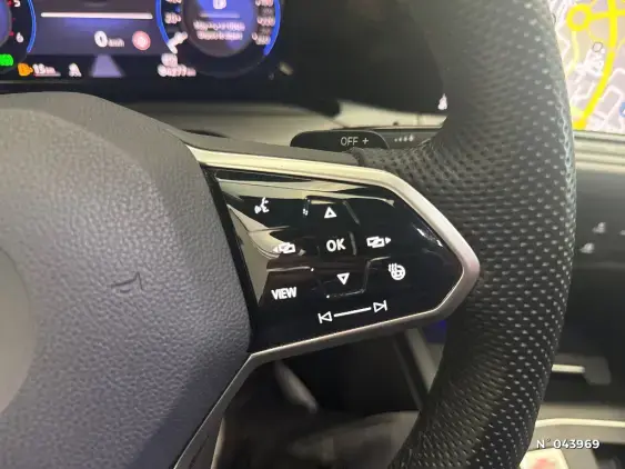 VOLKSWAGEN GOLF VIII - voiture d'occasion - Photo 30