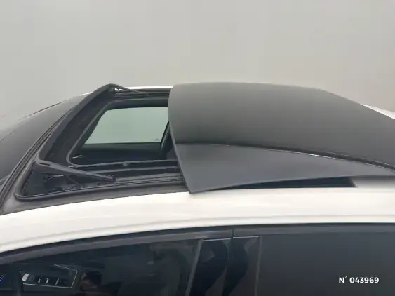 VOLKSWAGEN GOLF VIII - voiture d'occasion - Photo 31