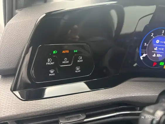 VOLKSWAGEN GOLF VIII - voiture d'occasion - Photo 33