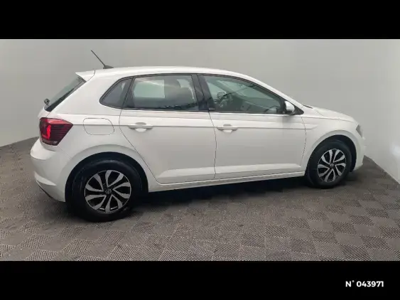 VOLKSWAGEN POLO VI - voiture d'occasion - Photo 5