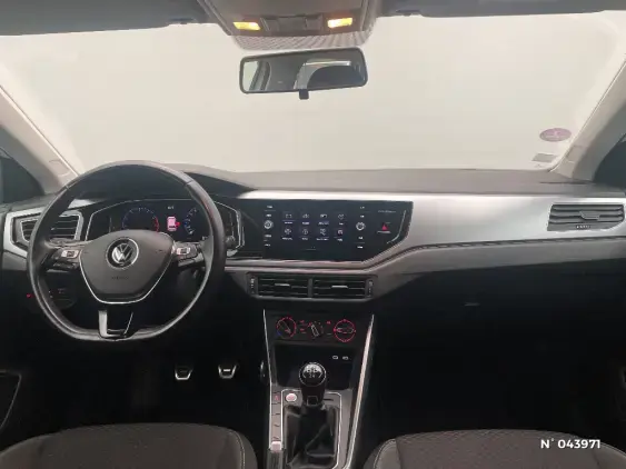 VOLKSWAGEN POLO VI - voiture d'occasion - Photo 9