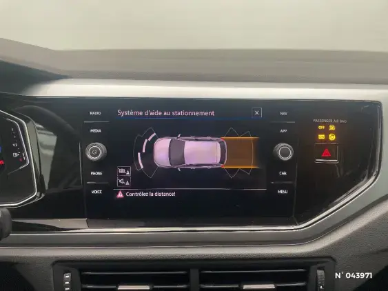 VOLKSWAGEN POLO VI - voiture d'occasion - Photo 14