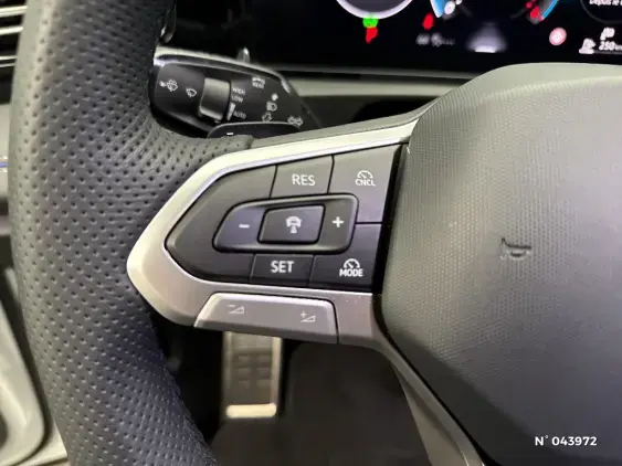 VOLKSWAGEN TIGUAN III - voiture d'occasion - Photo 15