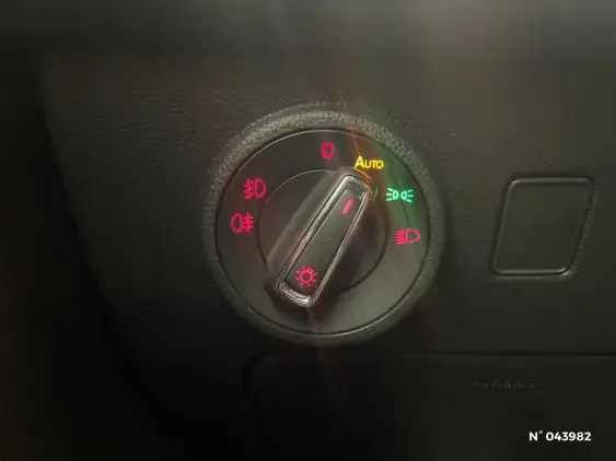 SEAT ATECA - voiture d'occasion - Photo 28