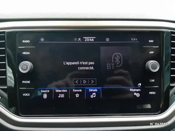 VOLKSWAGEN T-ROC - voiture d'occasion - Photo 27