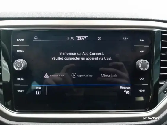 VOLKSWAGEN T-ROC - voiture d'occasion - Photo 29