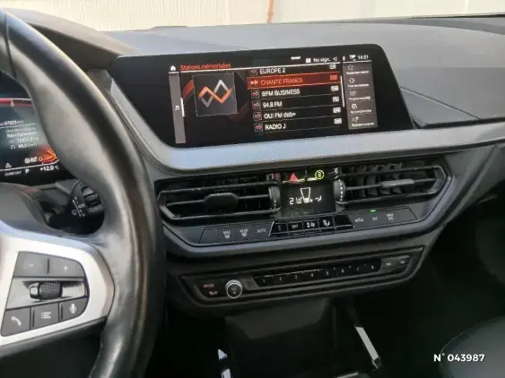 BMW SERIE 1 F40 - voiture d'occasion - Photo 13