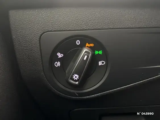 VOLKSWAGEN TIGUAN II - voiture d'occasion - Photo 25