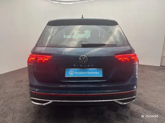 VOLKSWAGEN TIGUAN II - voiture d'occasion - Photo 6