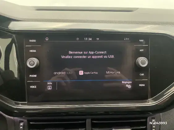 VOLKSWAGEN T-CROSS - voiture d'occasion - Photo 29