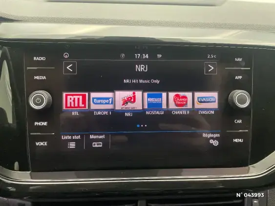 VOLKSWAGEN T-CROSS - voiture d'occasion - Photo 31