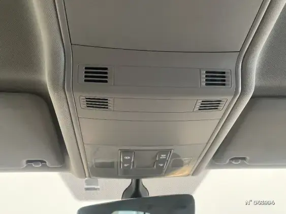 VOLKSWAGEN TOURAN III - voiture d'occasion - Photo 15