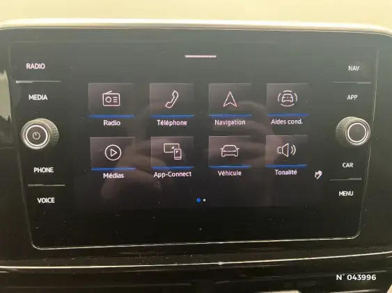 VOLKSWAGEN T-ROC - voiture d'occasion - Photo 13