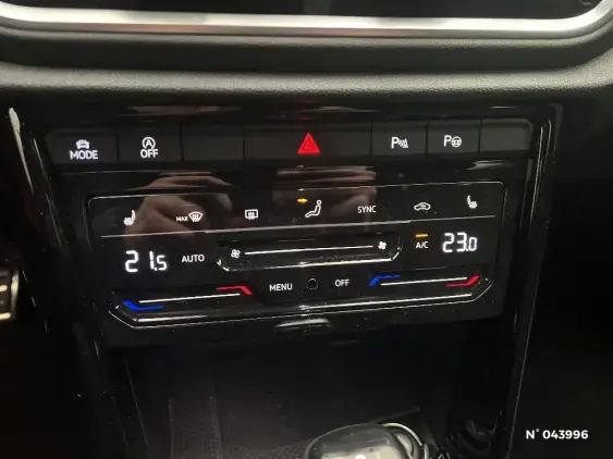 VOLKSWAGEN T-ROC - voiture d'occasion - Photo 26