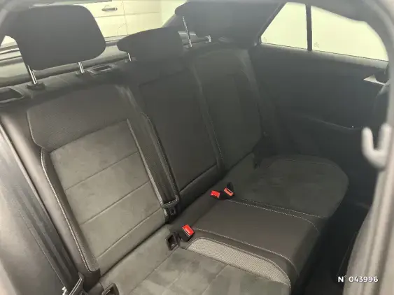 VOLKSWAGEN T-ROC - voiture d'occasion - Photo 11