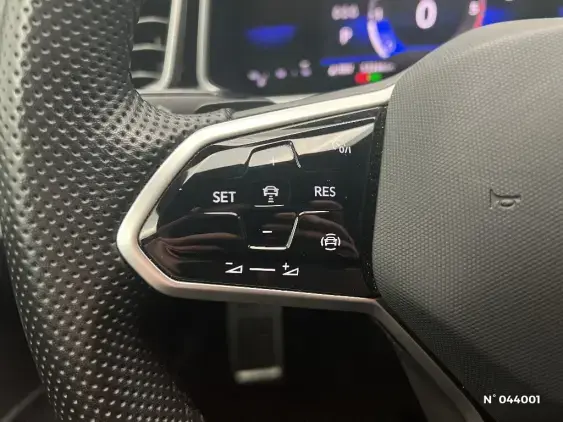 VOLKSWAGEN T-ROC - voiture d'occasion - Photo 15