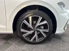 VOLKSWAGEN POLO VI - Photo 8