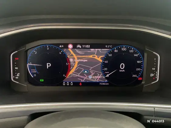 VOLKSWAGEN T-ROC - voiture d'occasion - Photo 12