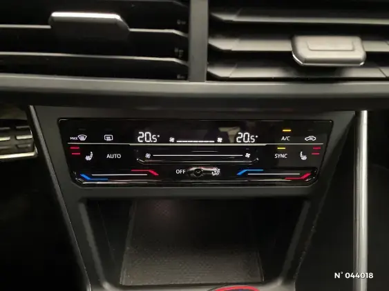 VOLKSWAGEN POLO VI - voiture d'occasion - Photo 30