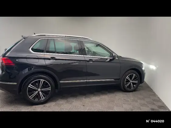 VOLKSWAGEN TIGUAN II - voiture d'occasion - Photo 5