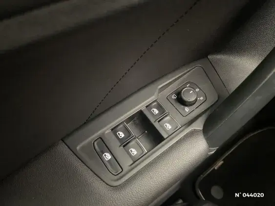 VOLKSWAGEN TIGUAN II - voiture d'occasion - Photo 32