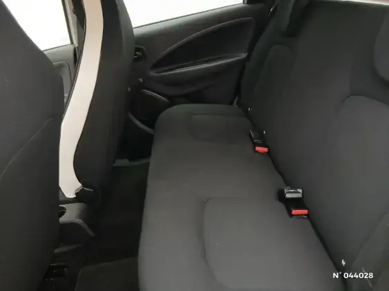 RENAULT ZOE - voiture d'occasion - Photo 11