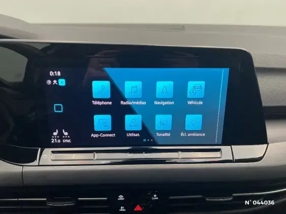 VOLKSWAGEN GOLF VIII - voiture d'occasion - Photo 13