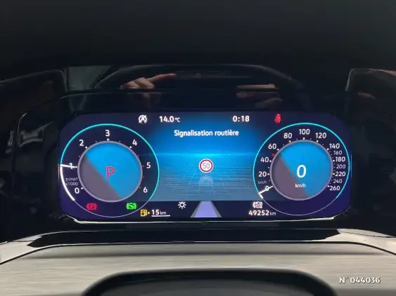 VOLKSWAGEN GOLF VIII - voiture d'occasion - Photo 12